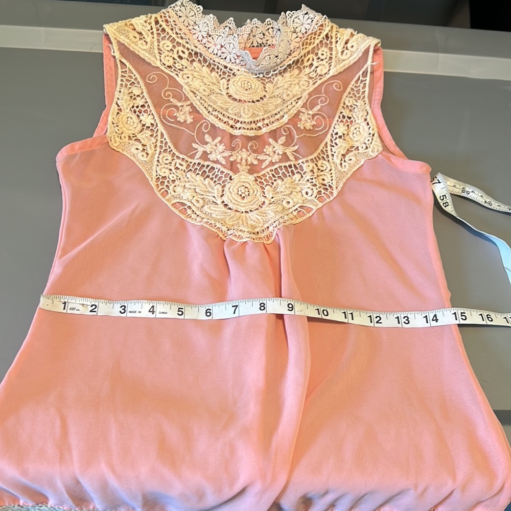 Show Lai Pink & Cream Crochet High Neck Sheer Tank - Picture 11 of 11